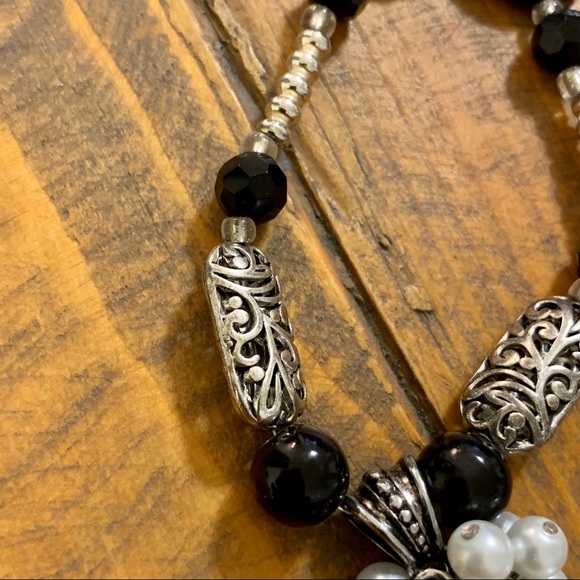 Cross Necklace and Earring Set - Picture 3 of 12